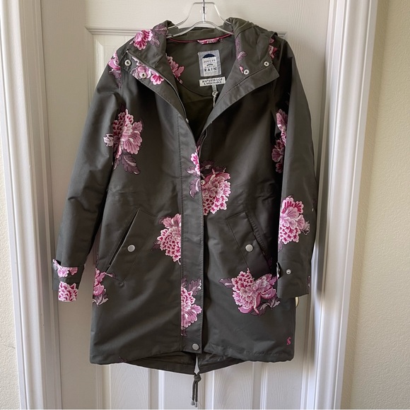 Joules “The Coast” Peony printed anorak style rain jacket - Picture 9 of 11
